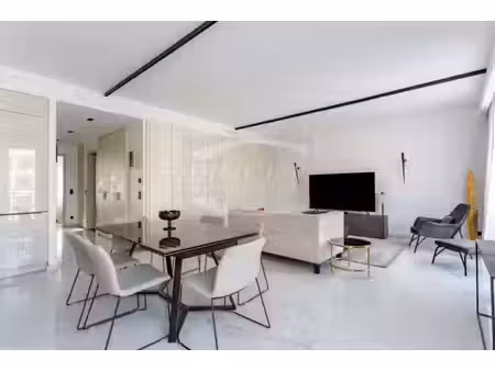 appartement de luxe à louer dans le quartier triangle d'or