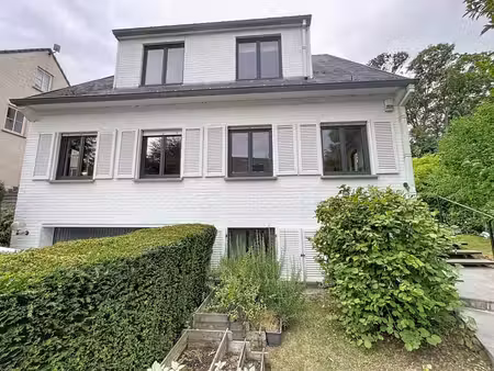 fort-jaco – maison 3 façades avec jardin dans un environneme