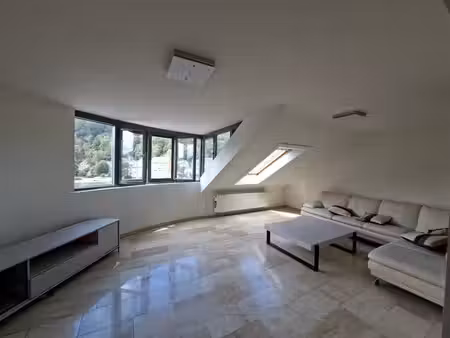 penthouse 2 ch. avec vue meuse à namur
