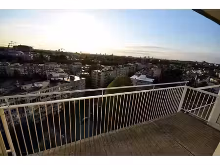 appartement 1 chambre avec terrasse exposee sud - auderghem