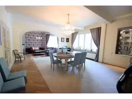 louis schmidt: r-d-c bel appartement 3ch.+ parking+ cave
