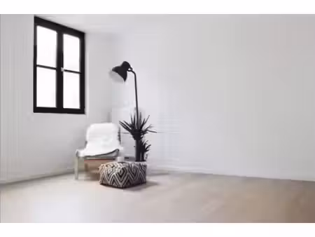 studio rénové et lumineux, bien situé à ekkergem