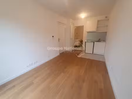 studio versailles 1 pièce 17 m2