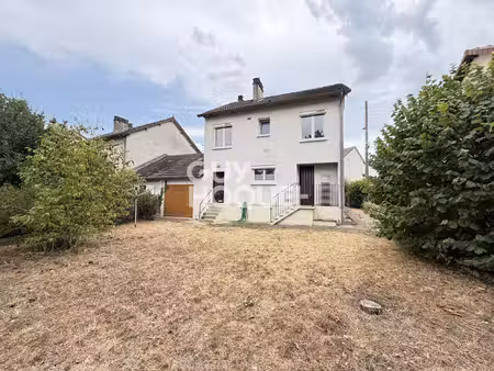 maison à vendre de 5 pièces de 104 m²