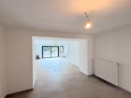 maison 3 chambres entièrement rénovée