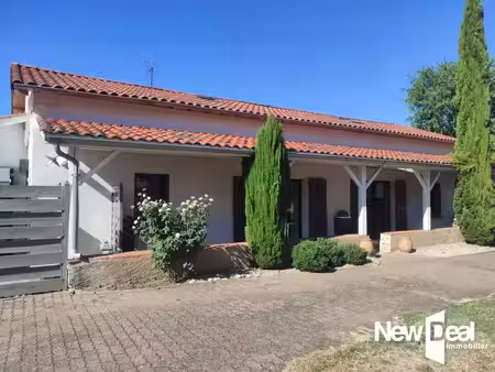 longere en pierre de 200 m² avec grand jardin et piscine