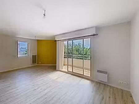 spacieux t3 duplex guidel centre