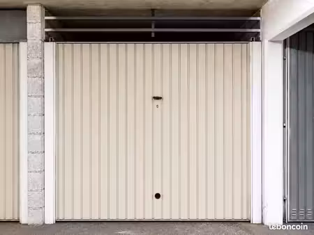 garage 14 m² paris