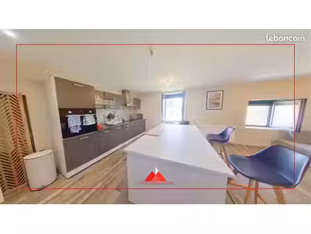appartement 4 pièces 82 m²