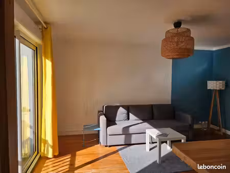 location appartement lumineux 3 pièces meublé