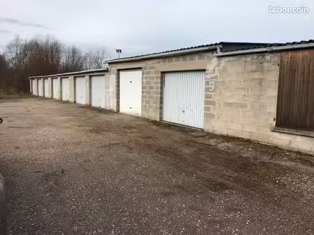 garage à louer