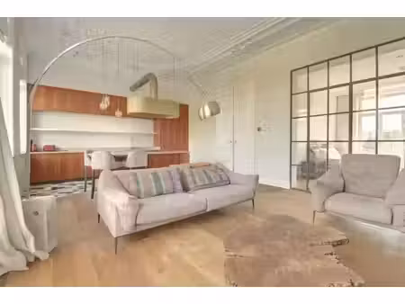 appartement à louer à place du châtelain 37 ixelles (vbe63194)