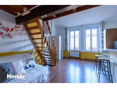studio mezzanine meublé de 38m² nîmes centre-ville
