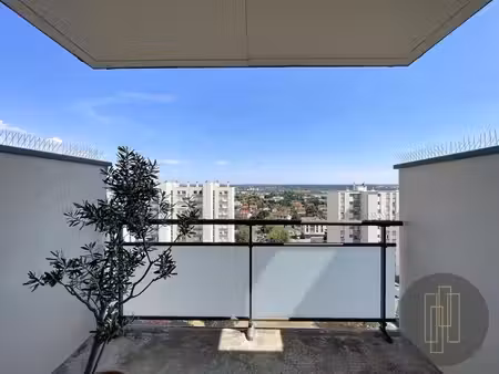 exclusivité - appartement t3 - 9ème et dernier étage - ascenseur - balcons, garage et cave