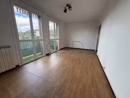 location appartement 4 pièces 67.39 m² à aix-en-provence (13090), 1 018 €