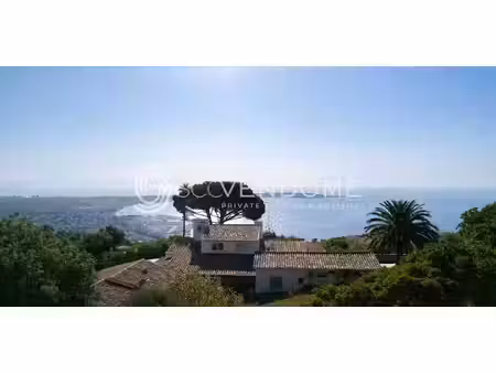 terrain avec vue panoramique en bord de mer cannes (06)