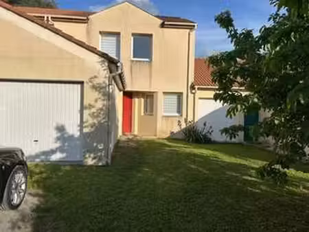 location maison à haute-goulaine (44115) : à louer / 90m² haute-goulaine