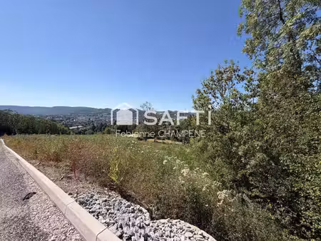 terrain constructible viabilisé à vendre