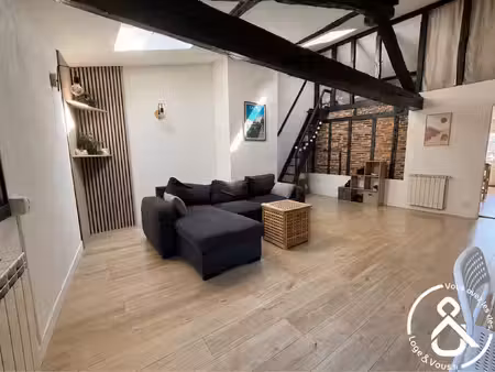 appartement meublé avec cachet situé au coeur de ville