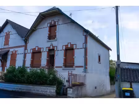 maison de ville à rafraichir