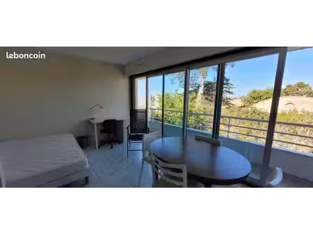 studio meublé 28 m2