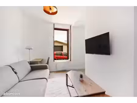 studio 18 m² entièrement rénové et équipé – montreuil