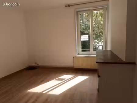 t1 bis disponible près inspe, fac des lettres...