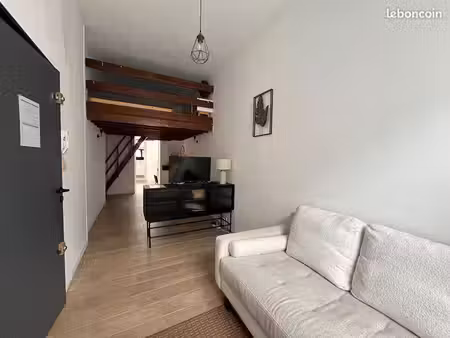 studio 1 pièce 28 m²