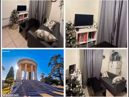 étudiant studio valrose