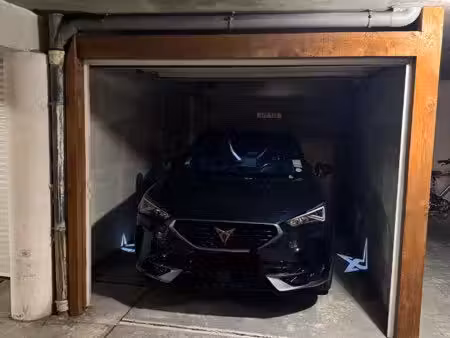 garage sécurisé à louer - phare de biarritz