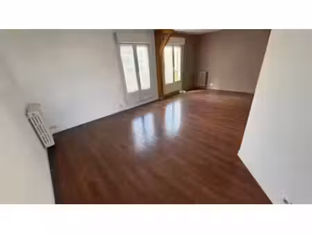 location appartement 4 pièces 76 m² à brest (29200), 875 €