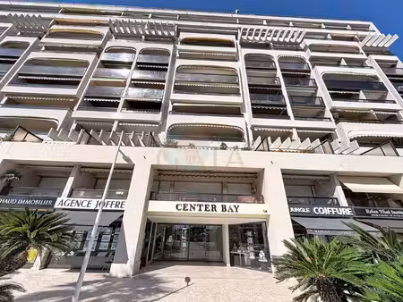 juan les pins center bay vaste 2p 52 m2 plages en face garag