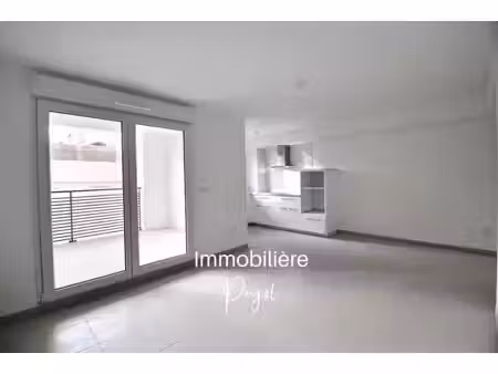 la villette 13003 - t3 avec terrasse et parking