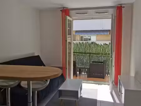 location appartement 1 pièce 19 m² à nice (06300)