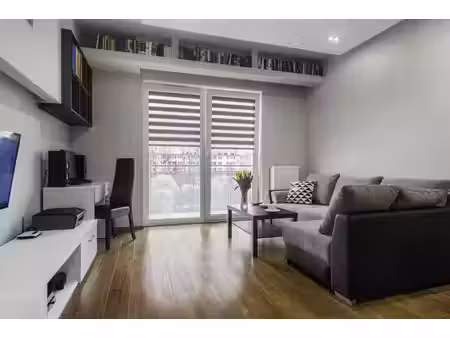 superbe studio à 850m du rer a