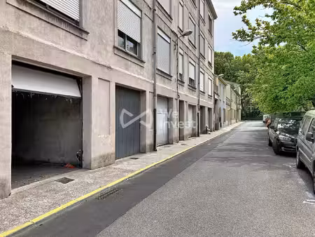 garage 2 voitures hyper-centre