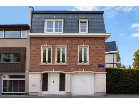 maison à louer à rue joseph vanderlinden 40 uccle (vbe63463)