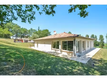 maison indépendante - 160m ²