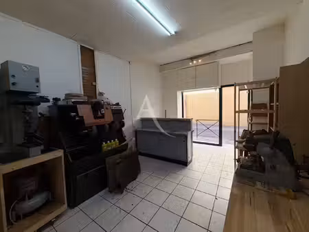 local commercial à vendre