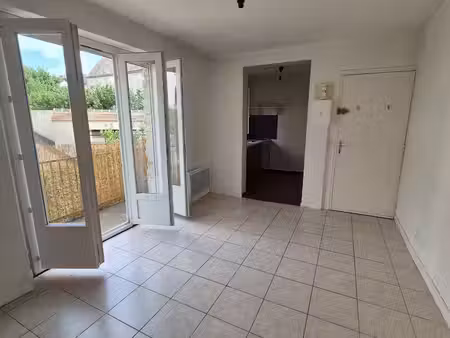 appartement ferte alais 2 pièce(s) 30.98 m2