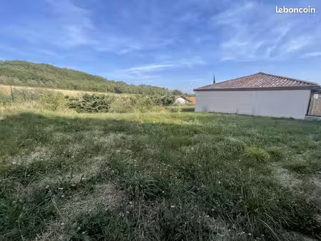 terrain 591 m² villette-de-vienne