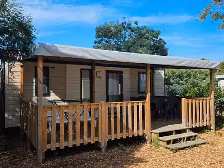 mobil-home + terrasse couverte 2023 (rideau modulo 722)