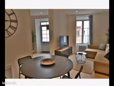 location maison de ville