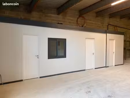 hangar