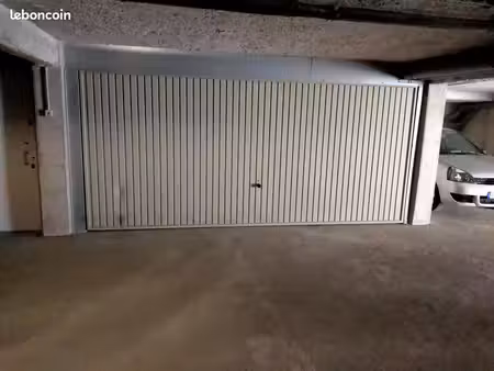 garage double hyper centre