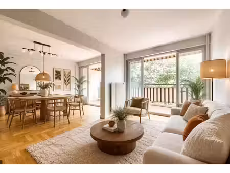 bel appartement t4 de 101m² entièrement rénové, avec balcon - quartier chavril - sainte...