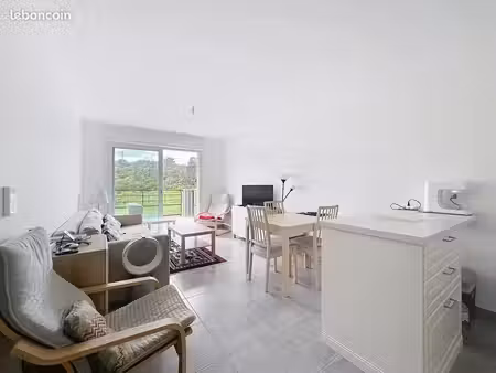 appartement 3 pièces 54 m²