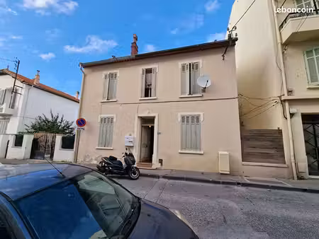 maison 2 pièces 155 m²