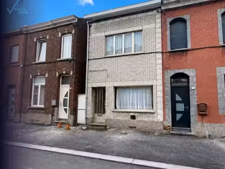 maison 2 ch. avec grenier aménageable et jardin