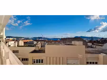 t5 91 m² + terrasse 14 m², centre ville à louer